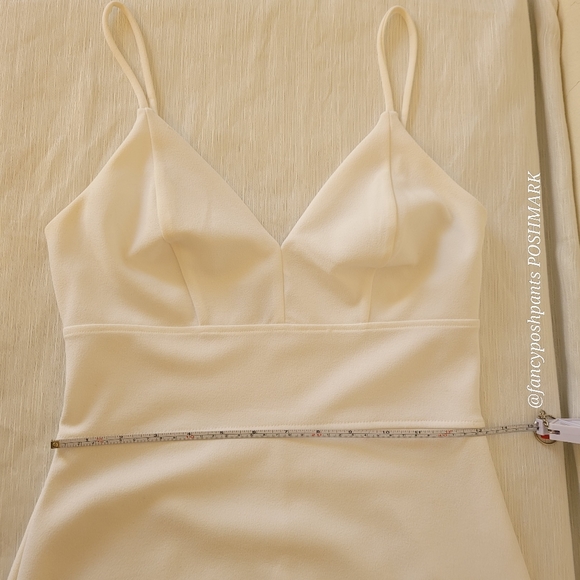 EXPRESS fully lined, structured, hidden zipper adjustable quality strap dress - Picture 12 of 16